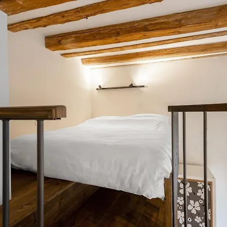 Old Port Riverside In Center Apartment *