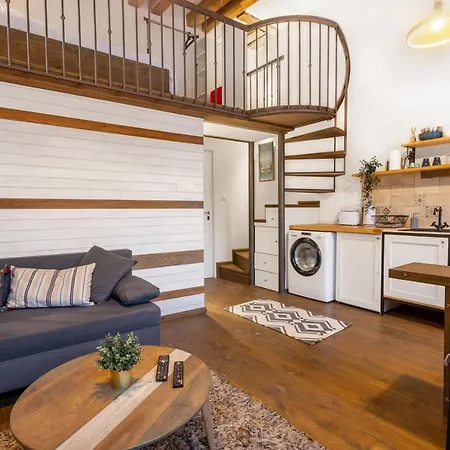 Old Port Riverside In Center Belgrad